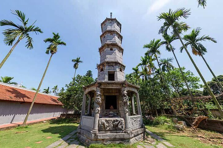 Hanoi Countryside Bike Tour – But Thap Dong Ho Phat Tich 1 Day